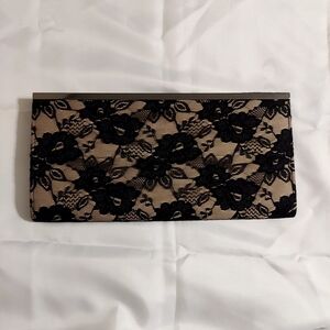 Elegant Black Lace Clutch
